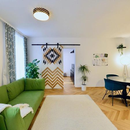 Modern Flat With Parking Space Lägenhet Wien Exteriör bild